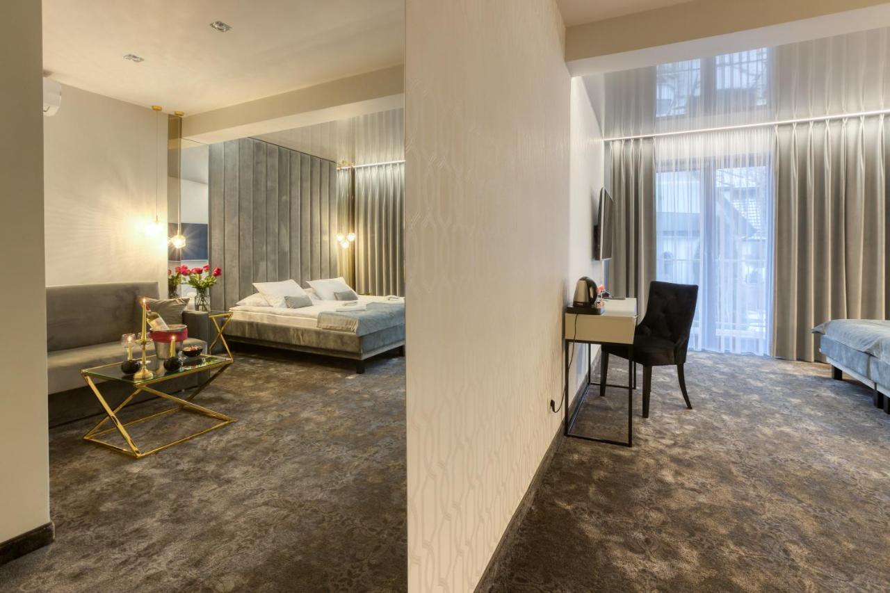 Hotel & Spa Bialy Dom Пжишовіце Екстер'єр фото