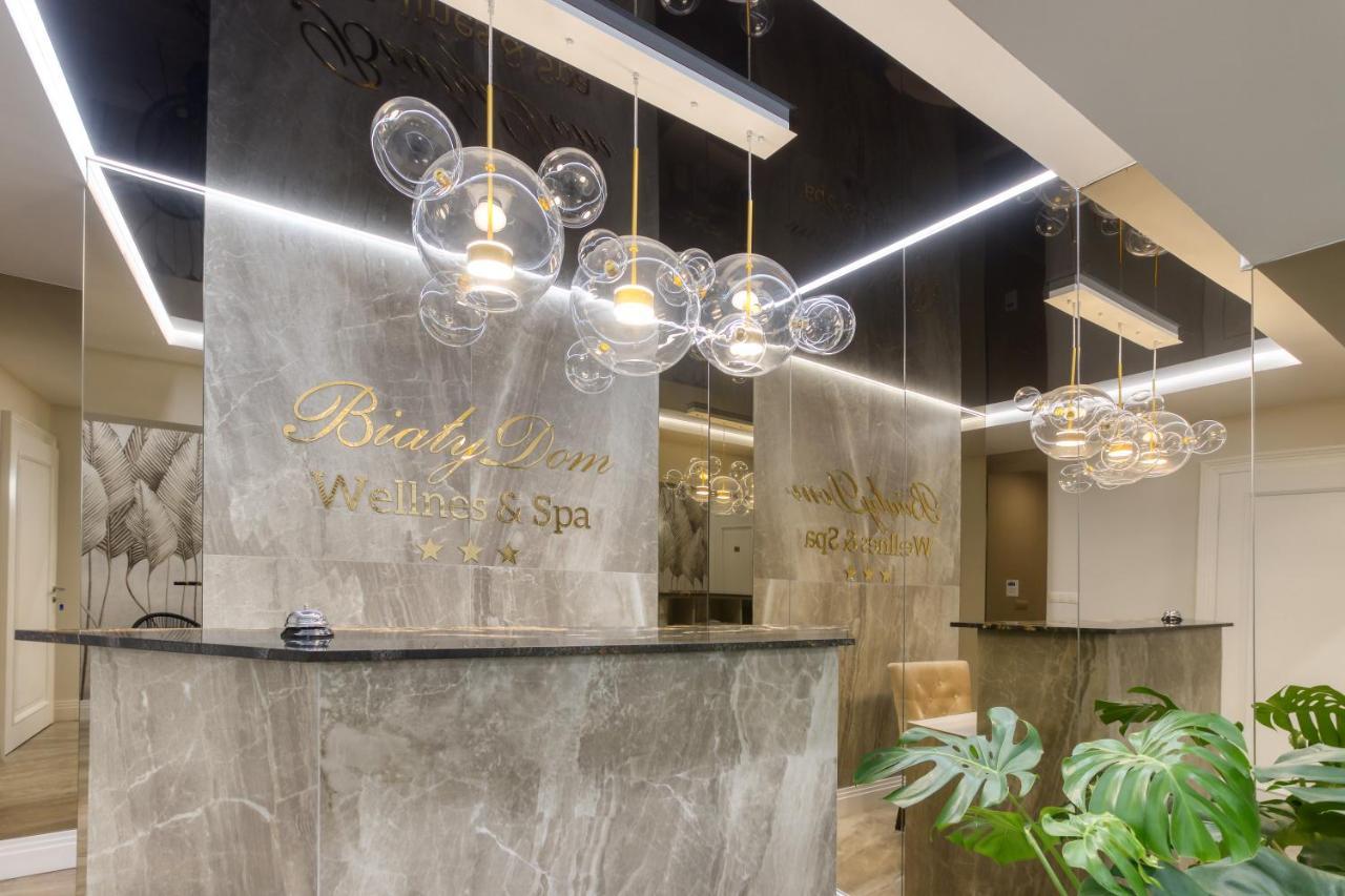 Hotel & Spa Bialy Dom Пжишовіце Екстер'єр фото