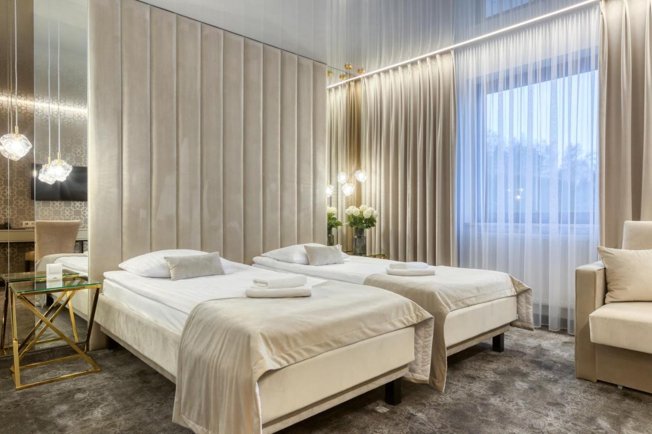Hotel & Spa Bialy Dom Пжишовіце Екстер'єр фото