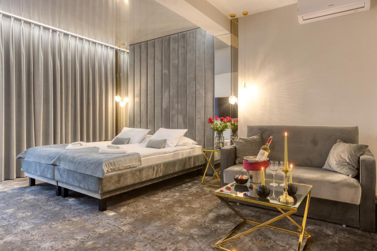 Hotel & Spa Bialy Dom Пжишовіце Екстер'єр фото