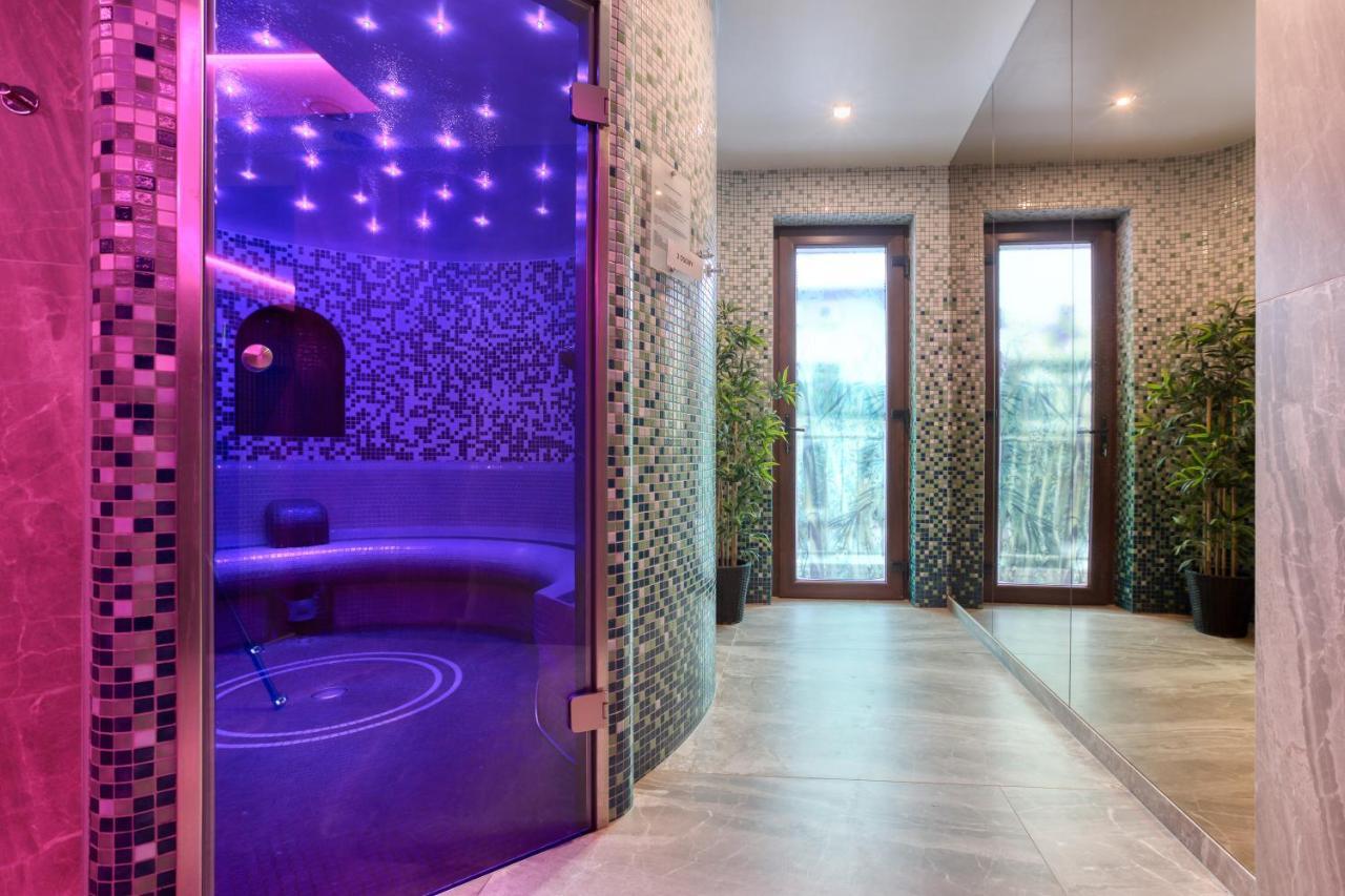 Hotel & Spa Bialy Dom Пжишовіце Екстер'єр фото